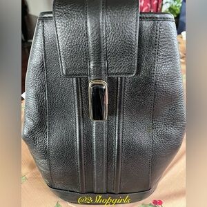 NWT Brahmin Maddie Sling Backpack in BLACK GRYPHON